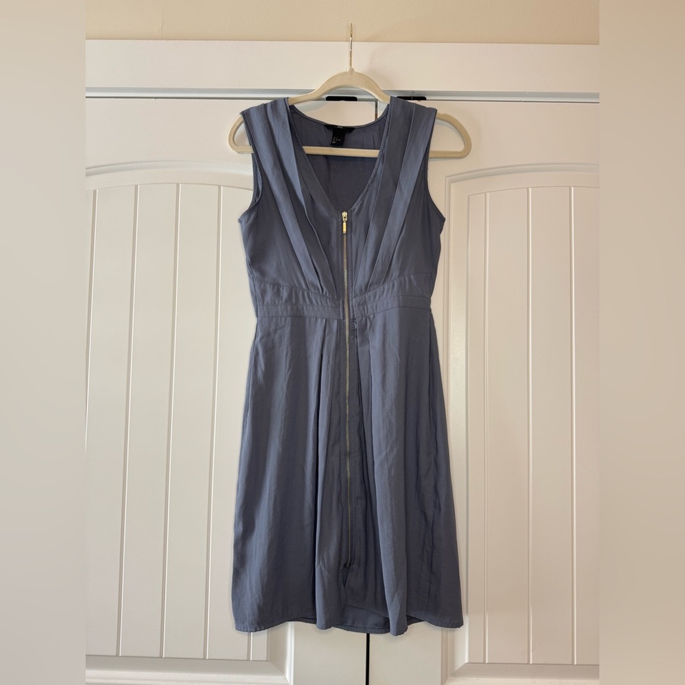 H&M Gray Sleeveless cinched waist zip front business casual Midi Dress size 4